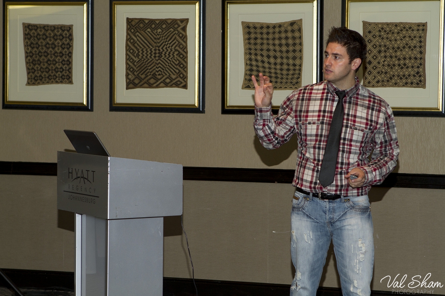 Val Sham Photography_Book-review_003