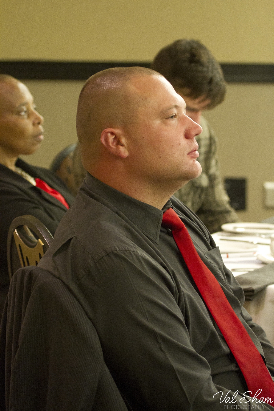 Val Sham Photography_Book-review_024